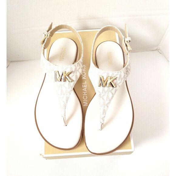 New! MICHAEL KORS Women's MK Logo Jilly T-Strap Sandals Shoes Open-Toe Vanilla 7 - Picture 9 of 9